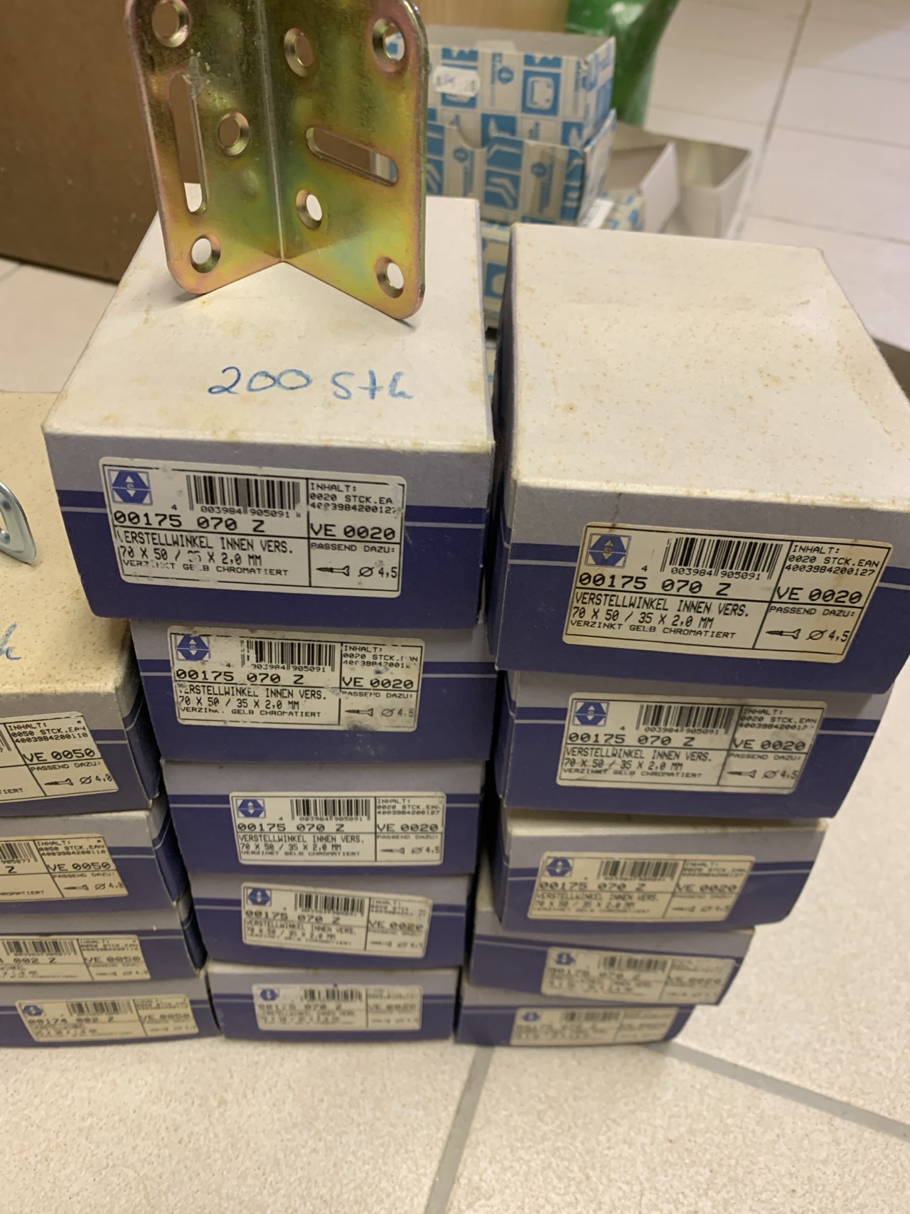 VERSTELLWINKEL 70X35/50X2MM